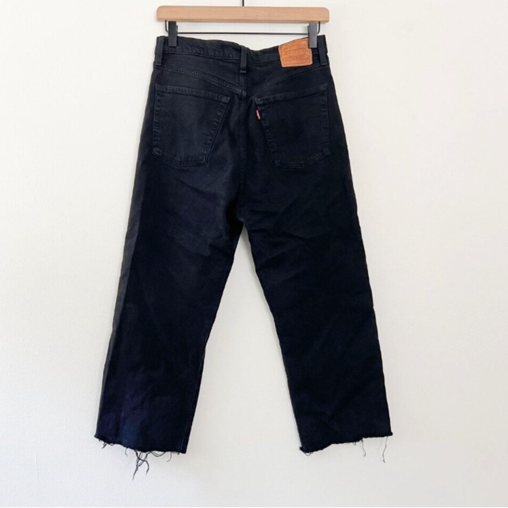 Levi’s rib cage ankle straight black jeans raw hem